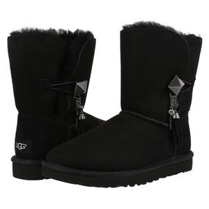 Ugg Lilou Black Boots